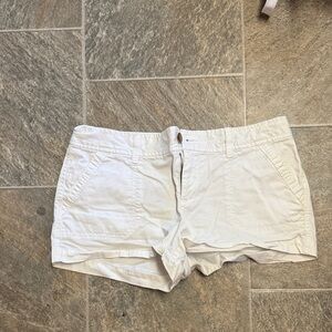 Old Navy Women's White Cargo Shorts